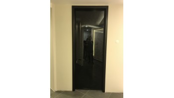 alüminyum kasalı cam kapı